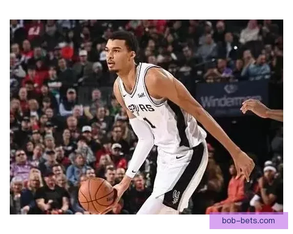 文班亚马22岁87天连续两场至少40分15篮板 创NBA最年轻纪录